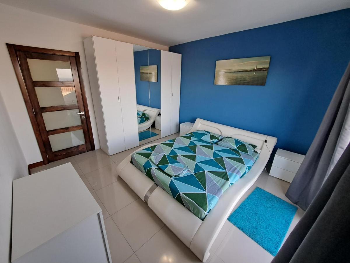 Zebbug  Sea View Penthouse 아파트 외부 사진