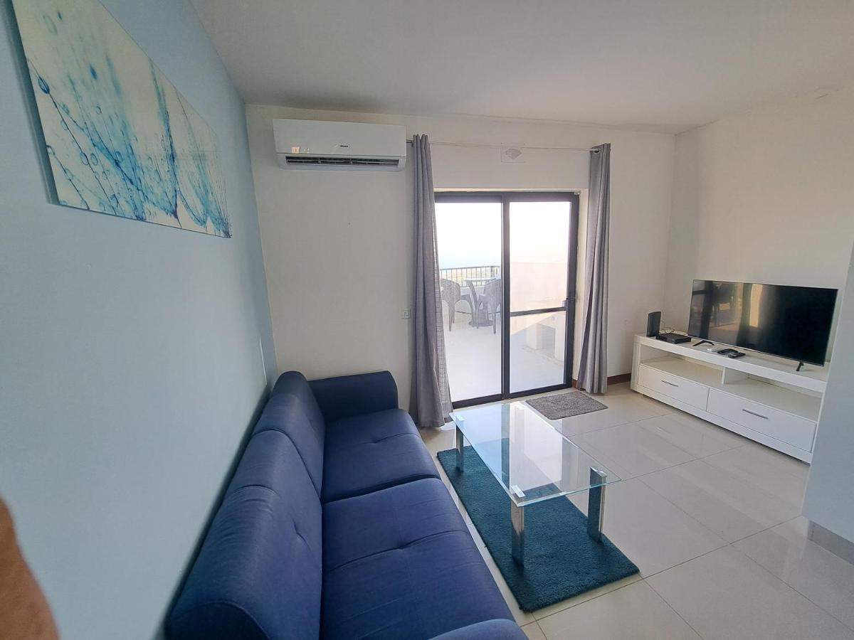 Zebbug  Sea View Penthouse 아파트 외부 사진